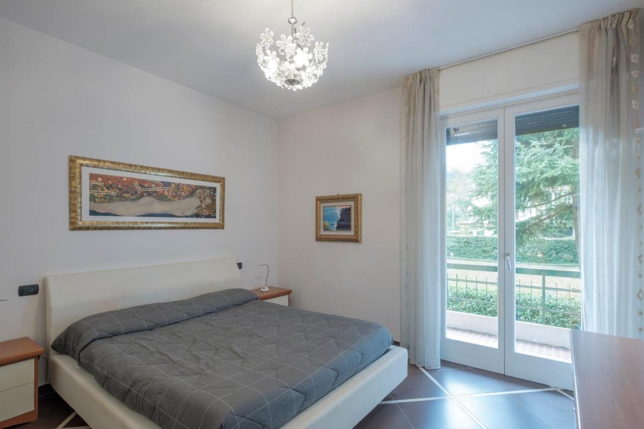 Aura Home Sirmione - 2 Bedrooms Apartment Luaran gambar