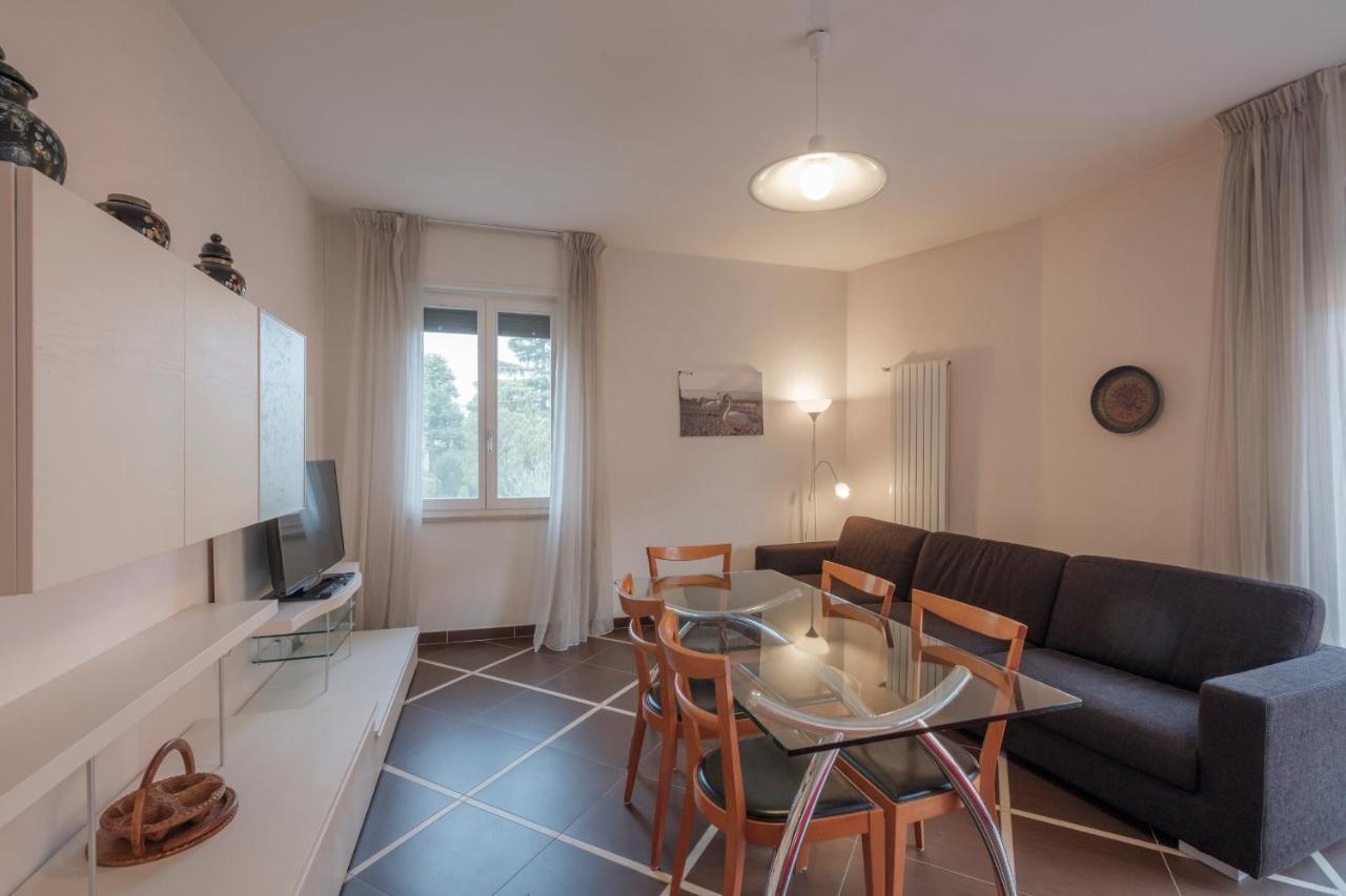 Aura Home Sirmione - 2 Bedrooms Apartment Luaran gambar
