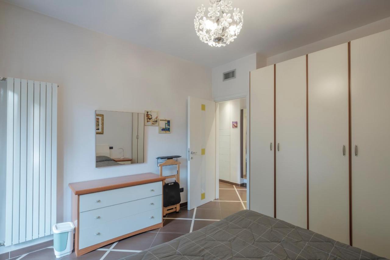 Aura Home Sirmione - 2 Bedrooms Apartment Luaran gambar