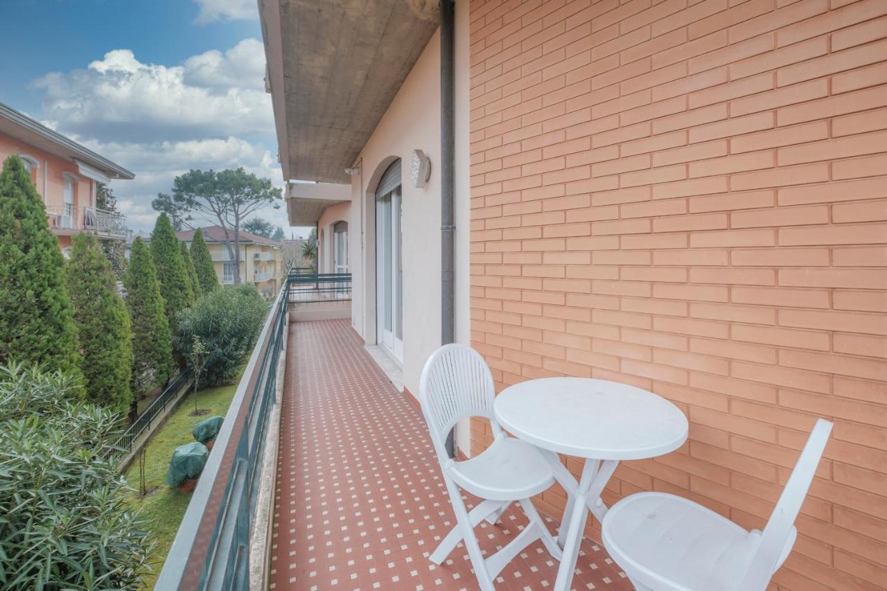 Aura Home Sirmione - 2 Bedrooms Apartment Luaran gambar